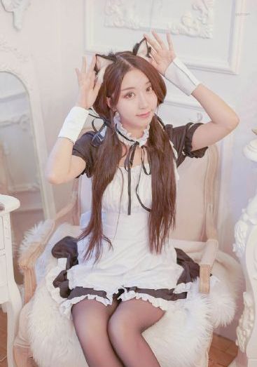 丰满的女邻居2伦理