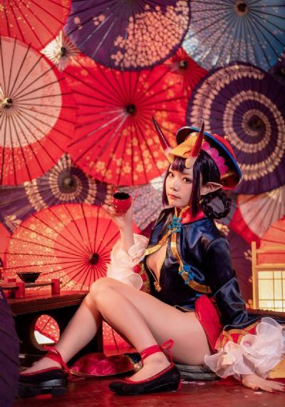 商务旅行戴绿帽子