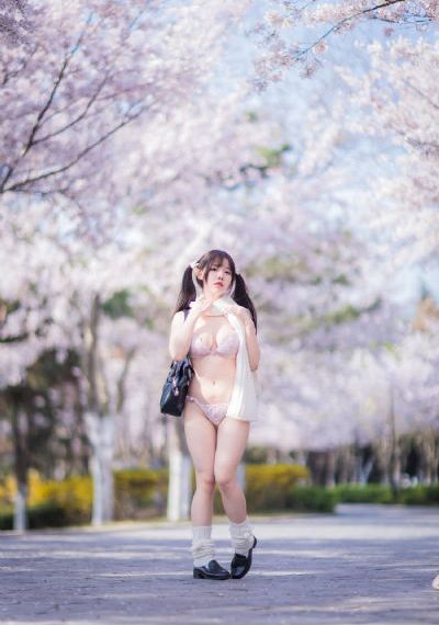 帕拉玛塔女子监狱第一季