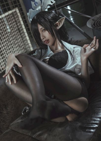 年轻妻子