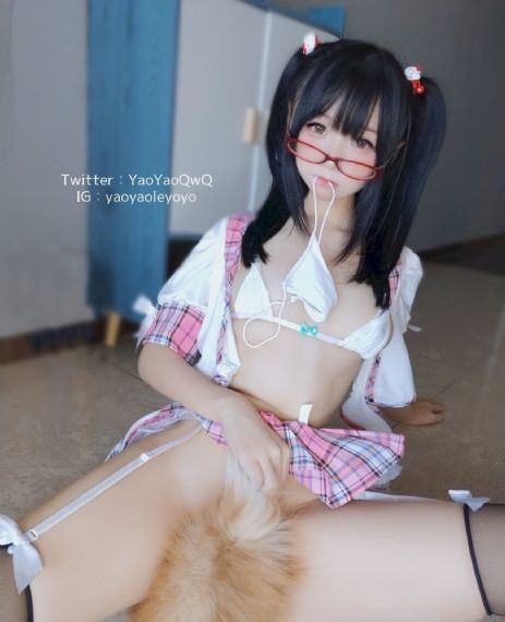 《钢铁魔女》