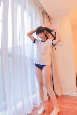 韩国年轻漂亮的子1