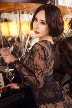 韩国年轻护士