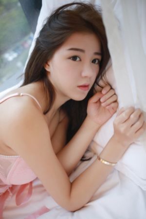 《黑皮辣妹》