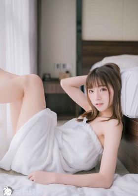 我丰满的岳3在线观看
