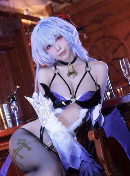 漂亮的女邻居3