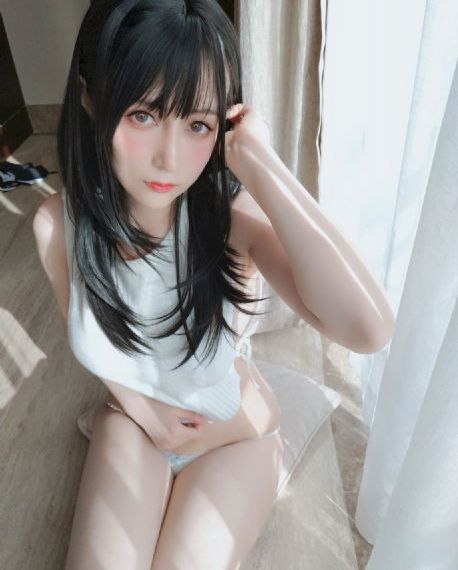 金梅瓶2