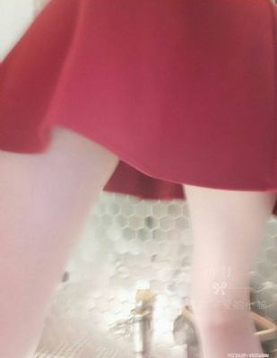 艳尸崔莹在线观看