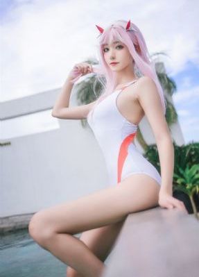 可疑的美容院在线观看