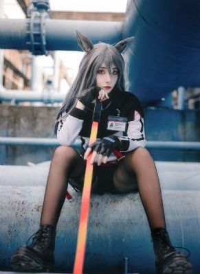 美女尿口免费看